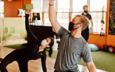 Our Favorite 5 Stretches That You Can Do Anytime, Anywhere